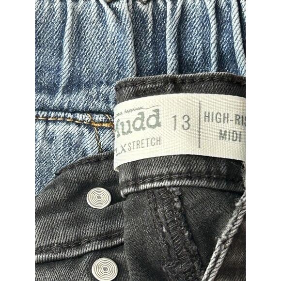 Lot of 3 Juniors size 13 bottoms - Picture 2 of 2